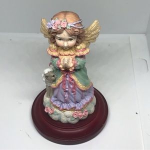 1999 House of Lloyd Christmas Around The World Praying Angel Figurine